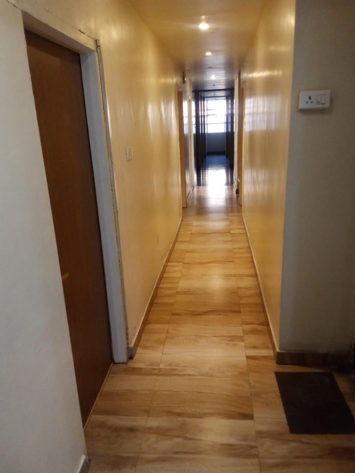 Hotel Ashoka, Pune Yerandwane エクステリア 写真
