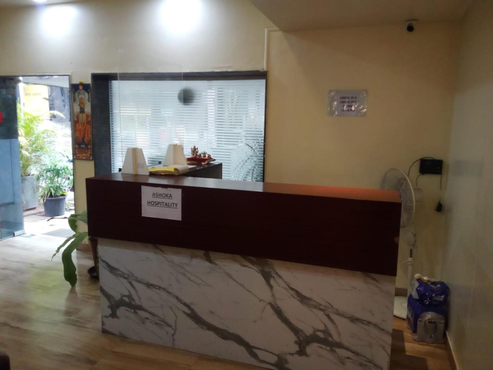 Hotel Ashoka, Pune Yerandwane エクステリア 写真